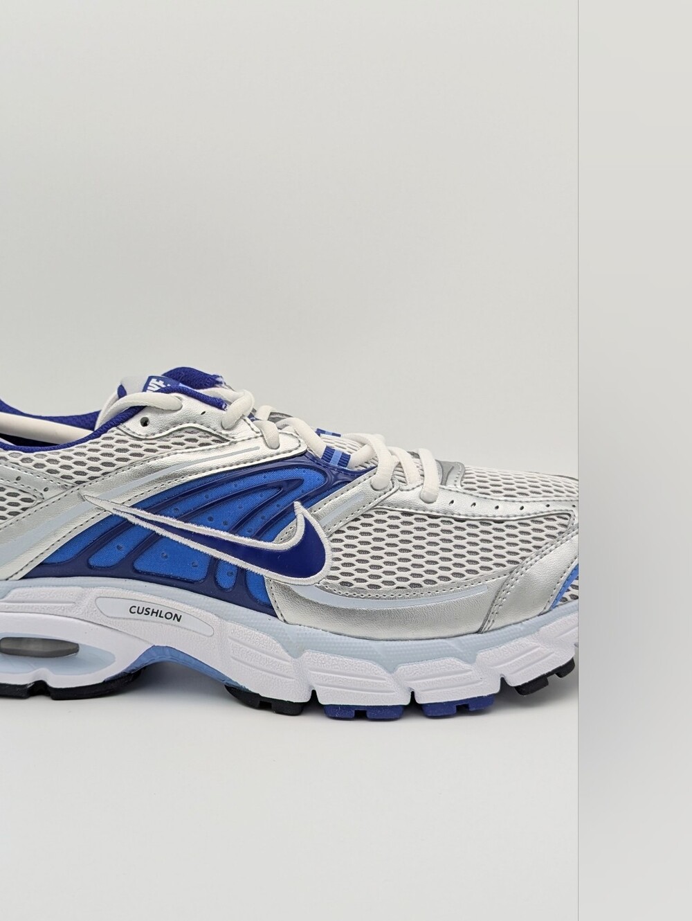 Nike Men’s Air Max Moto 2k - NEW - White, Blue & Metallic Silver - Men's 11 NWT